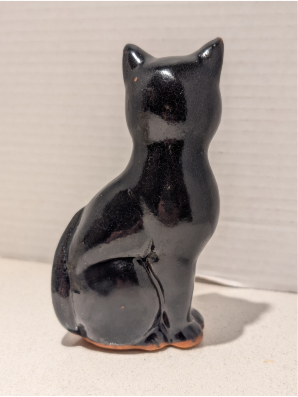 Vintage Japan Black Cat Figurine Emerald Green Eyes MCM Ceramic - Picture 3 of 4